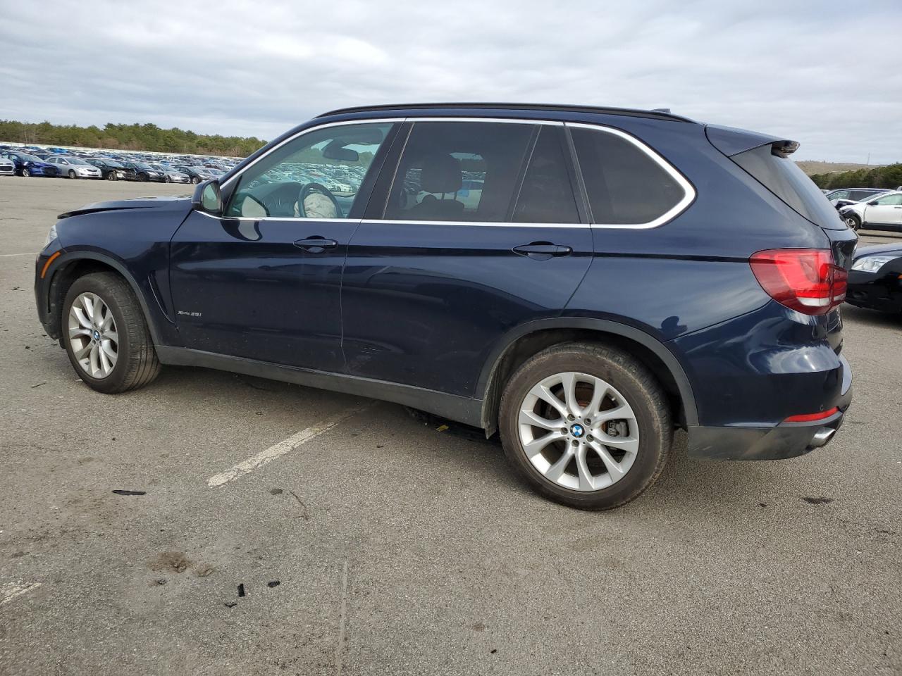 Photo 1 VIN: 5UXKR0C57G0U08946 - BMW X5 