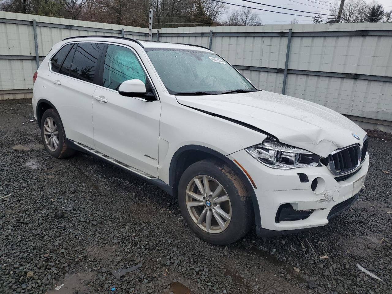 Photo 3 VIN: 5UXKR0C58F0K58179 - BMW X5 