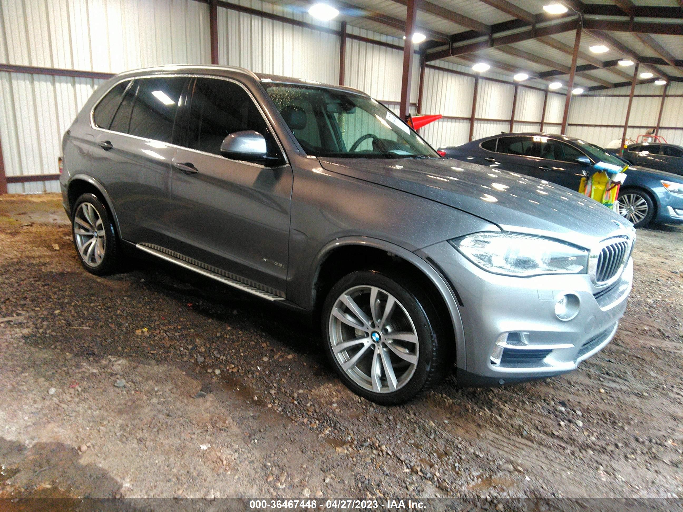 Photo 0 VIN: 5UXKR0C58F0K60224 - BMW X5 