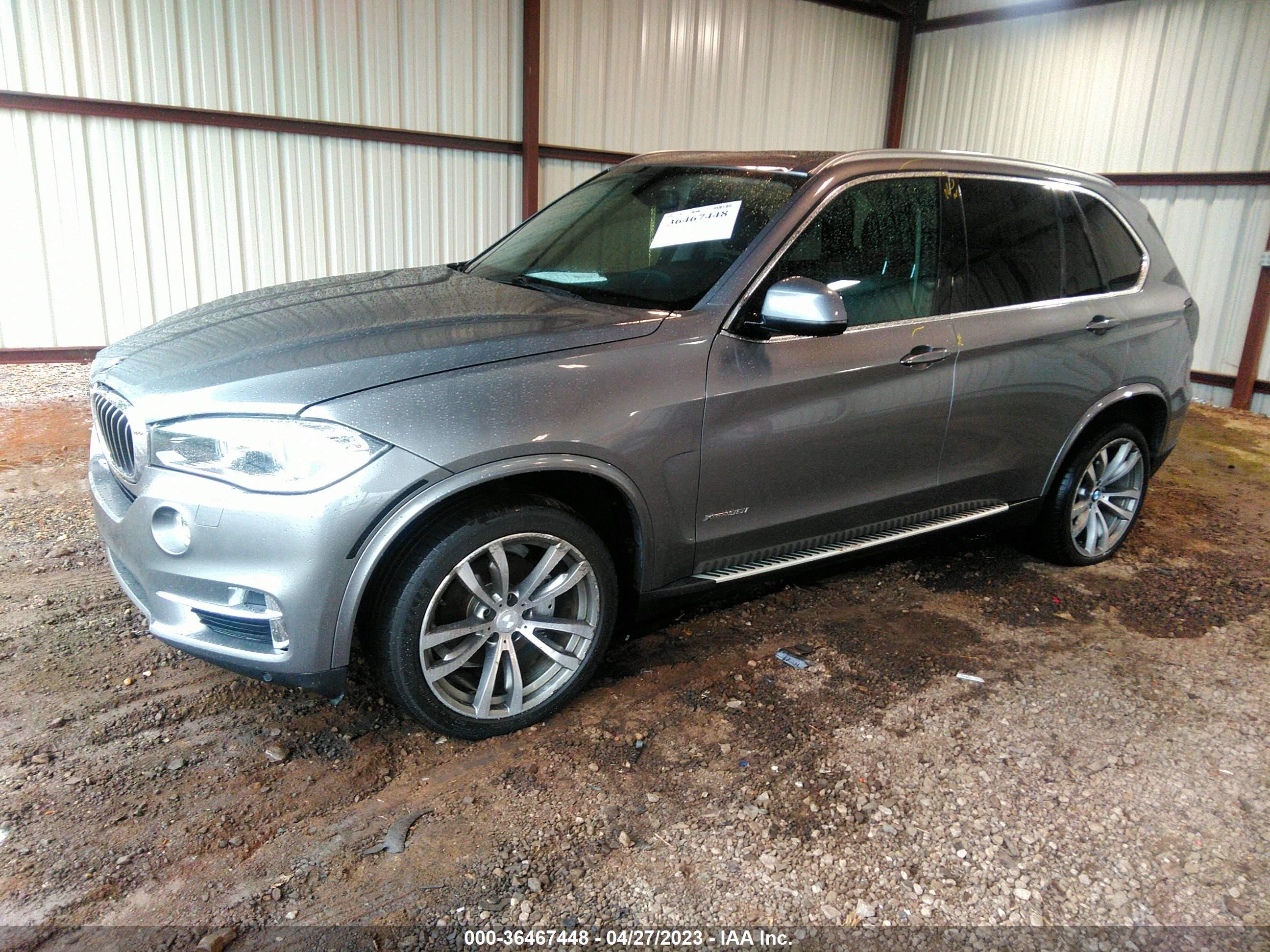 Photo 1 VIN: 5UXKR0C58F0K60224 - BMW X5 