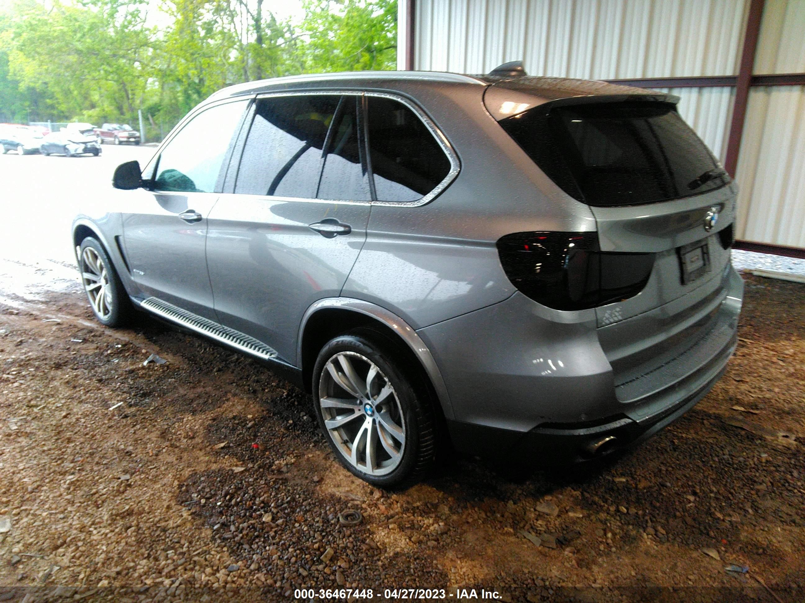 Photo 2 VIN: 5UXKR0C58F0K60224 - BMW X5 