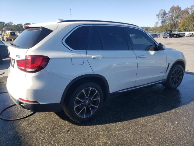 Photo 2 VIN: 5UXKR0C58F0K68095 - BMW X5 