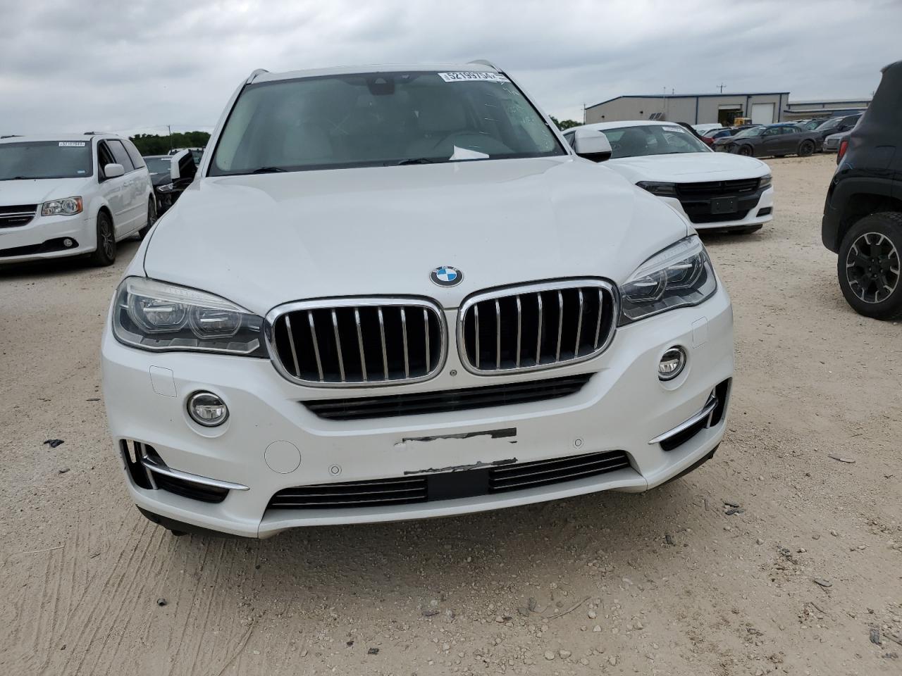 Photo 4 VIN: 5UXKR0C58F0K69845 - BMW X5 