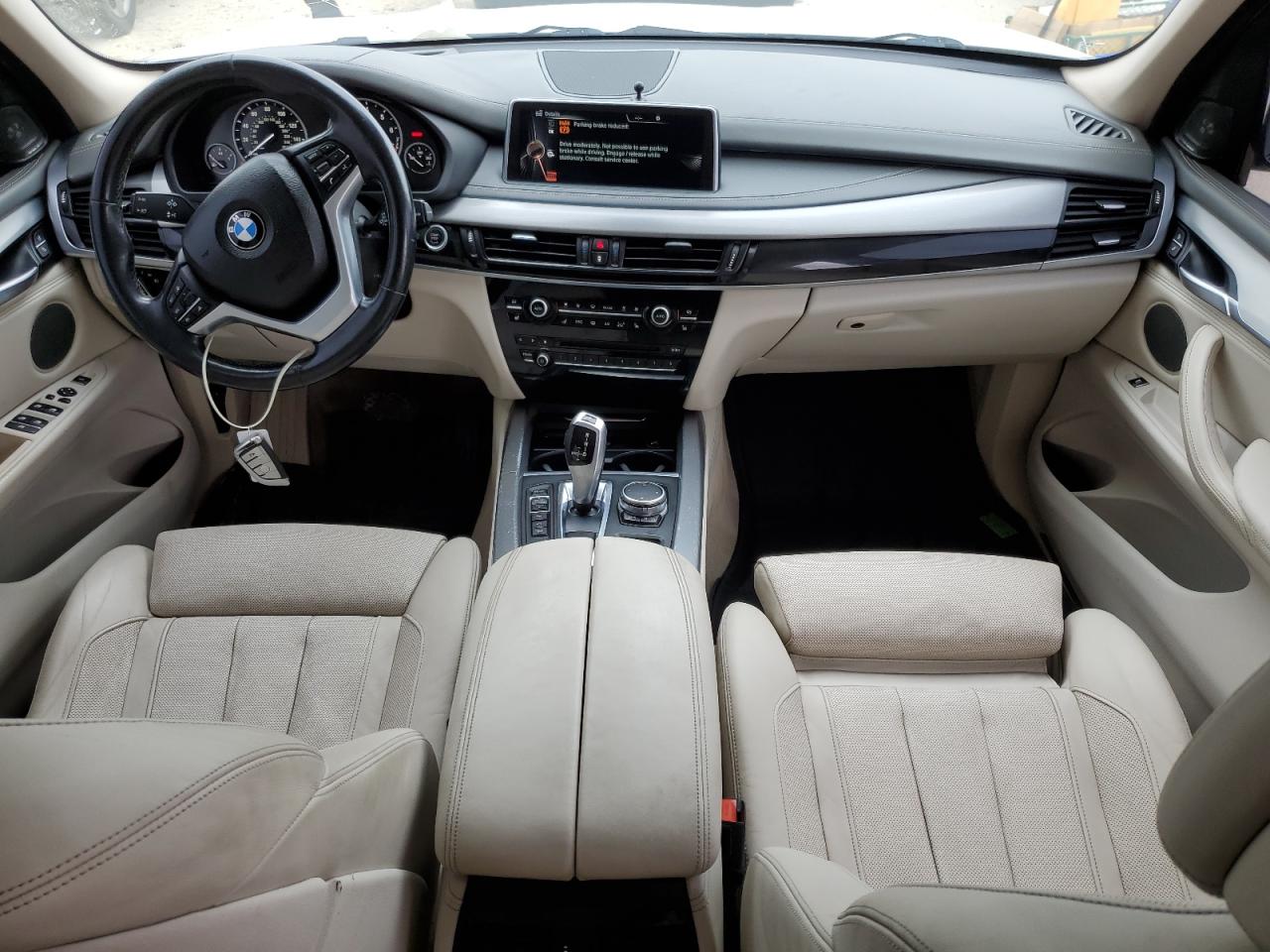 Photo 7 VIN: 5UXKR0C58F0K69845 - BMW X5 