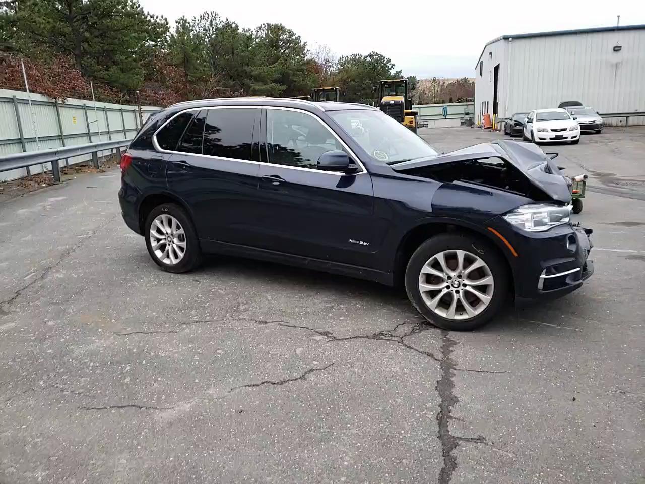 Photo 10 VIN: 5UXKR0C58F0P10003 - BMW X5 