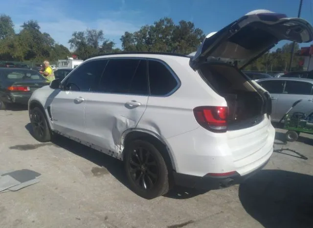 Photo 2 VIN: 5UXKR0C58G0P28096 - BMW X5 