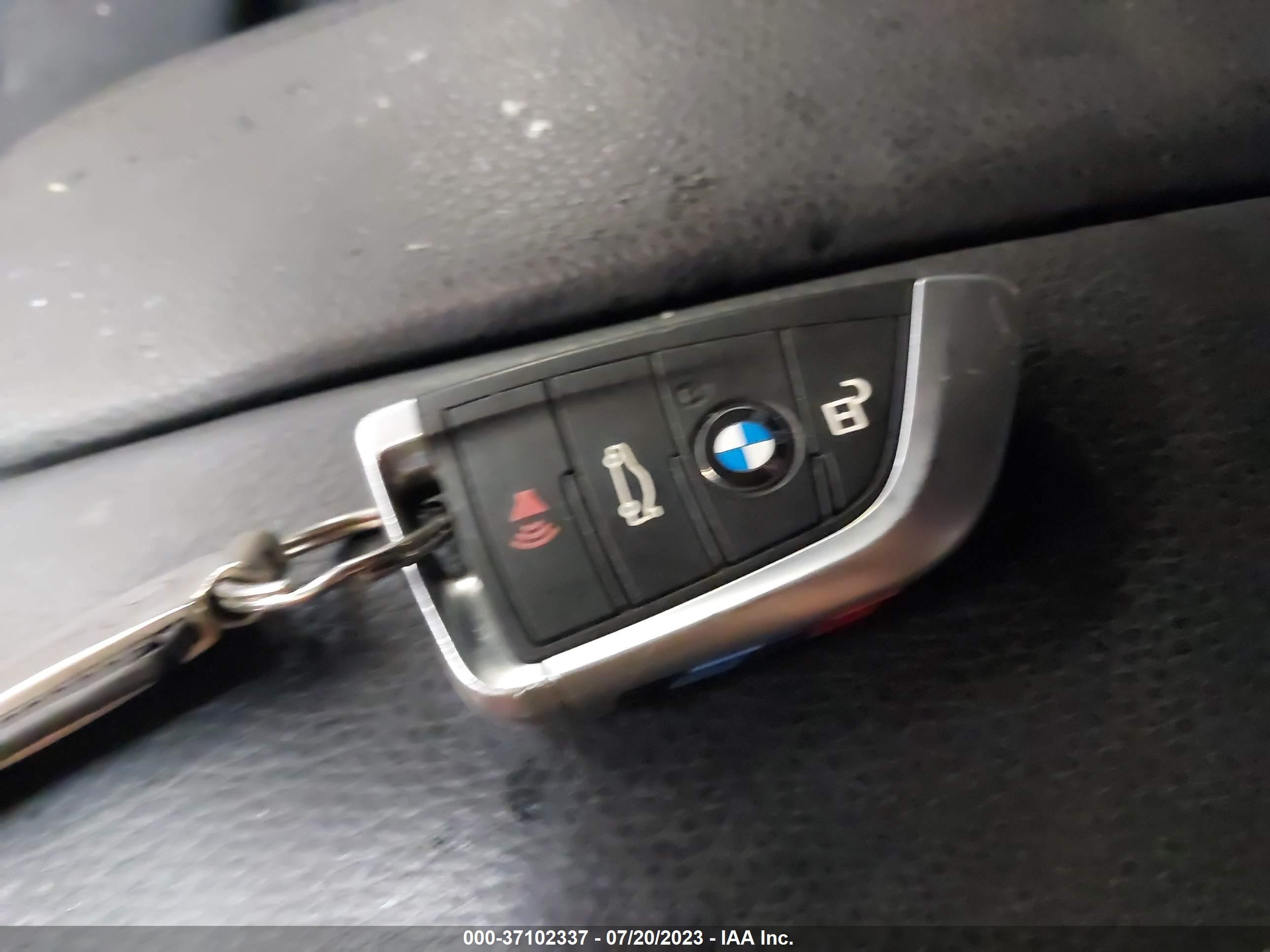 Photo 10 VIN: 5UXKR0C58G0S89210 - BMW X5 