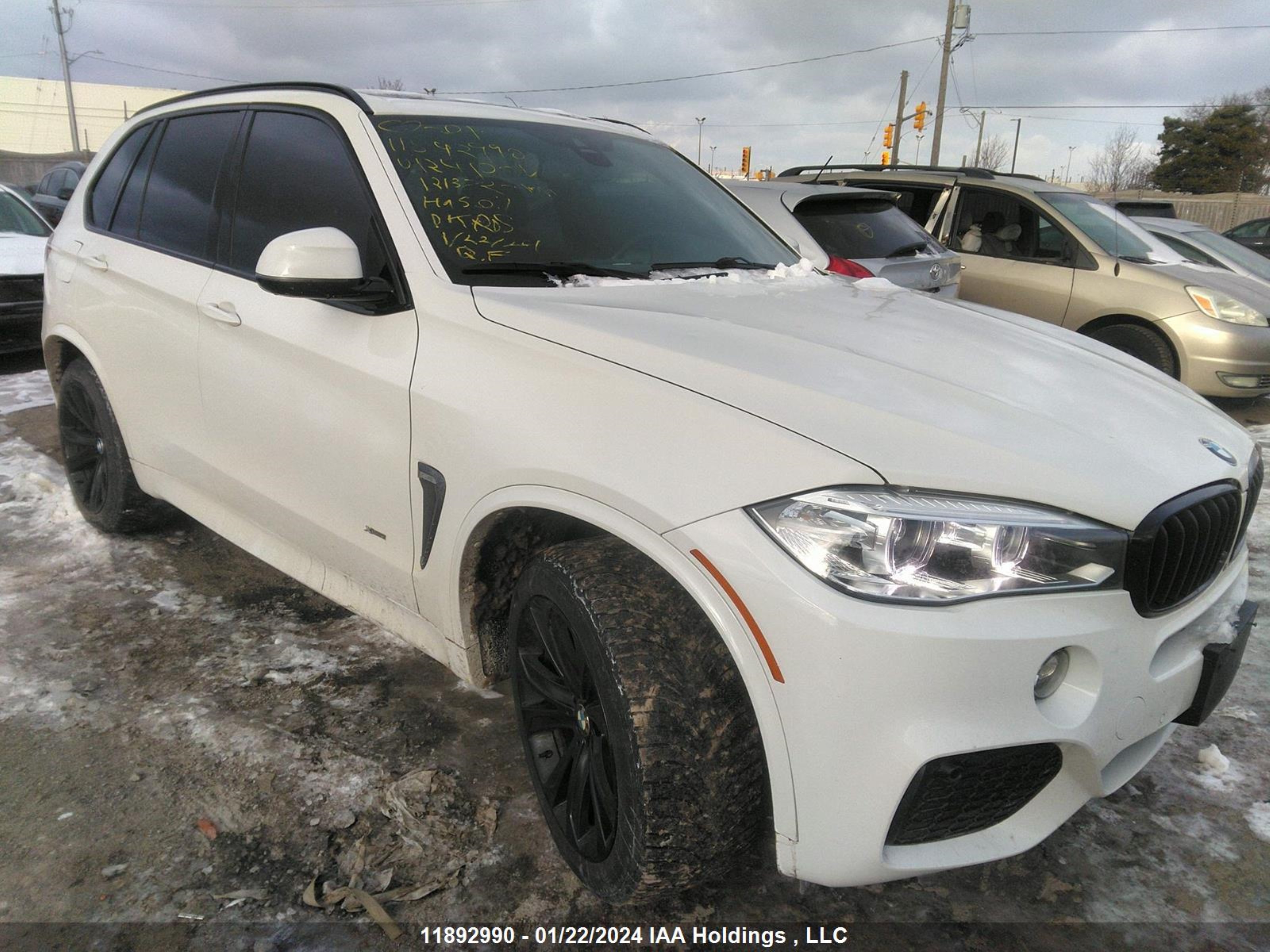 Photo 0 VIN: 5UXKR0C58G0U12410 - BMW X5 