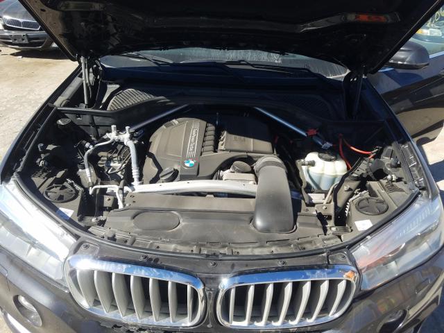 Photo 6 VIN: 5UXKR0C58H0U52326 - BMW X5 