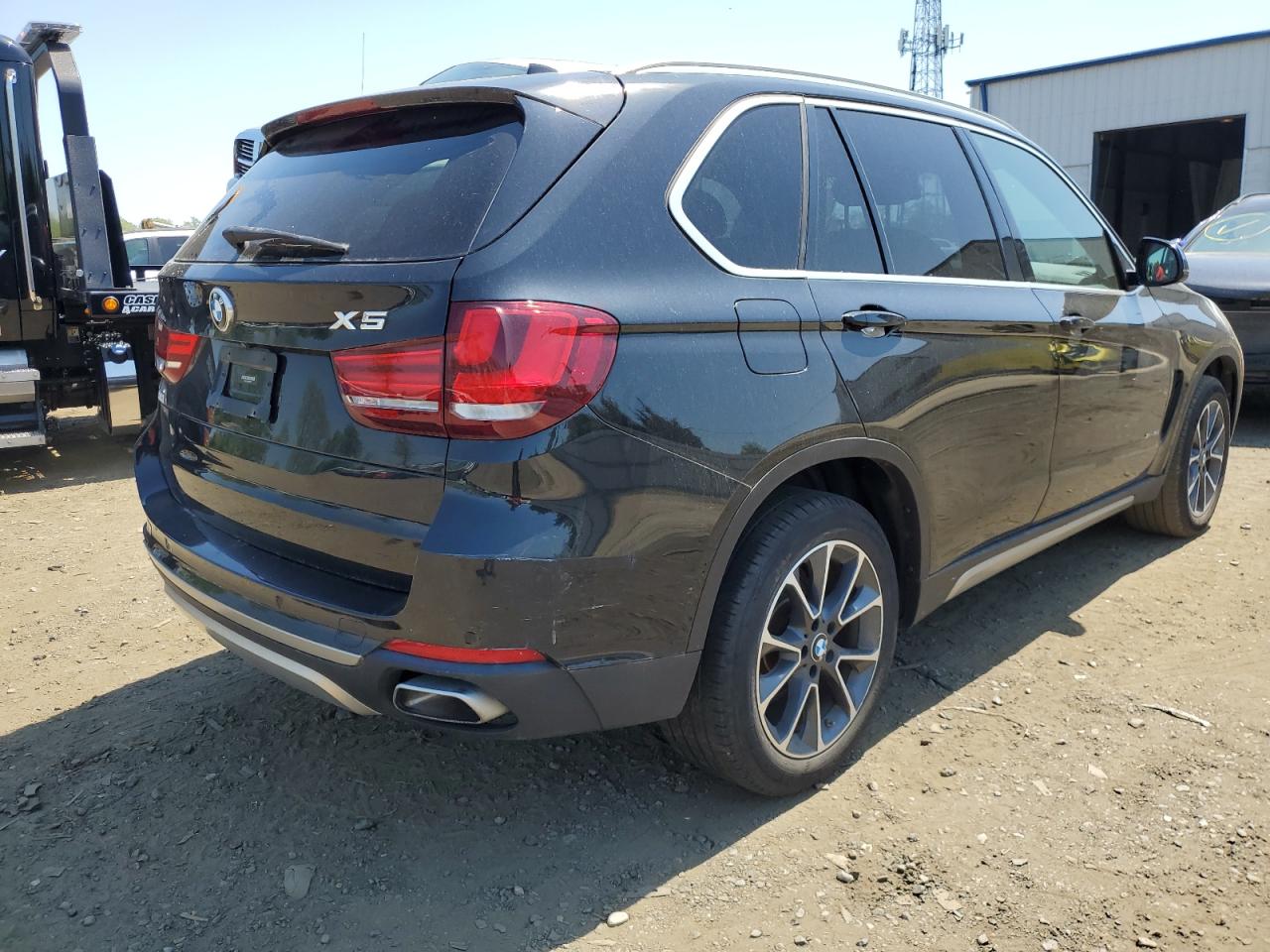 Photo 2 VIN: 5UXKR0C58J0X91934 - BMW X5 