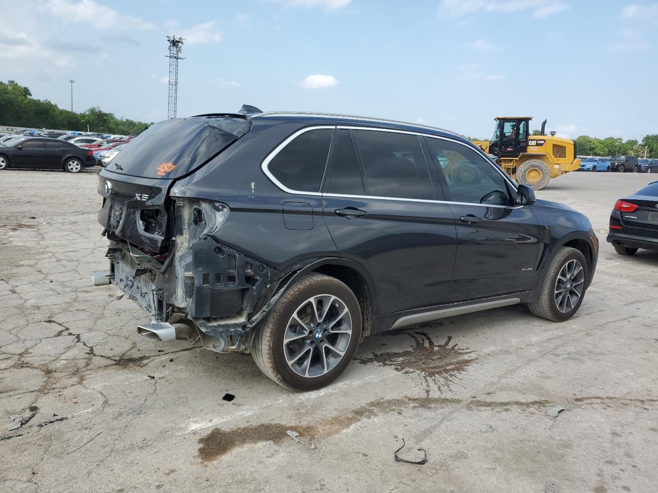 Photo 2 VIN: 5UXKR0C58JL075968 - BMW X5 