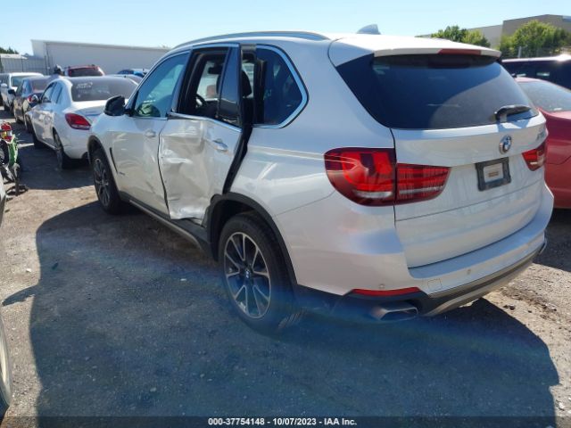 Photo 2 VIN: 5UXKR0C58JL075999 - BMW X5 