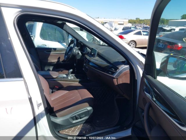 Photo 4 VIN: 5UXKR0C58JL075999 - BMW X5 