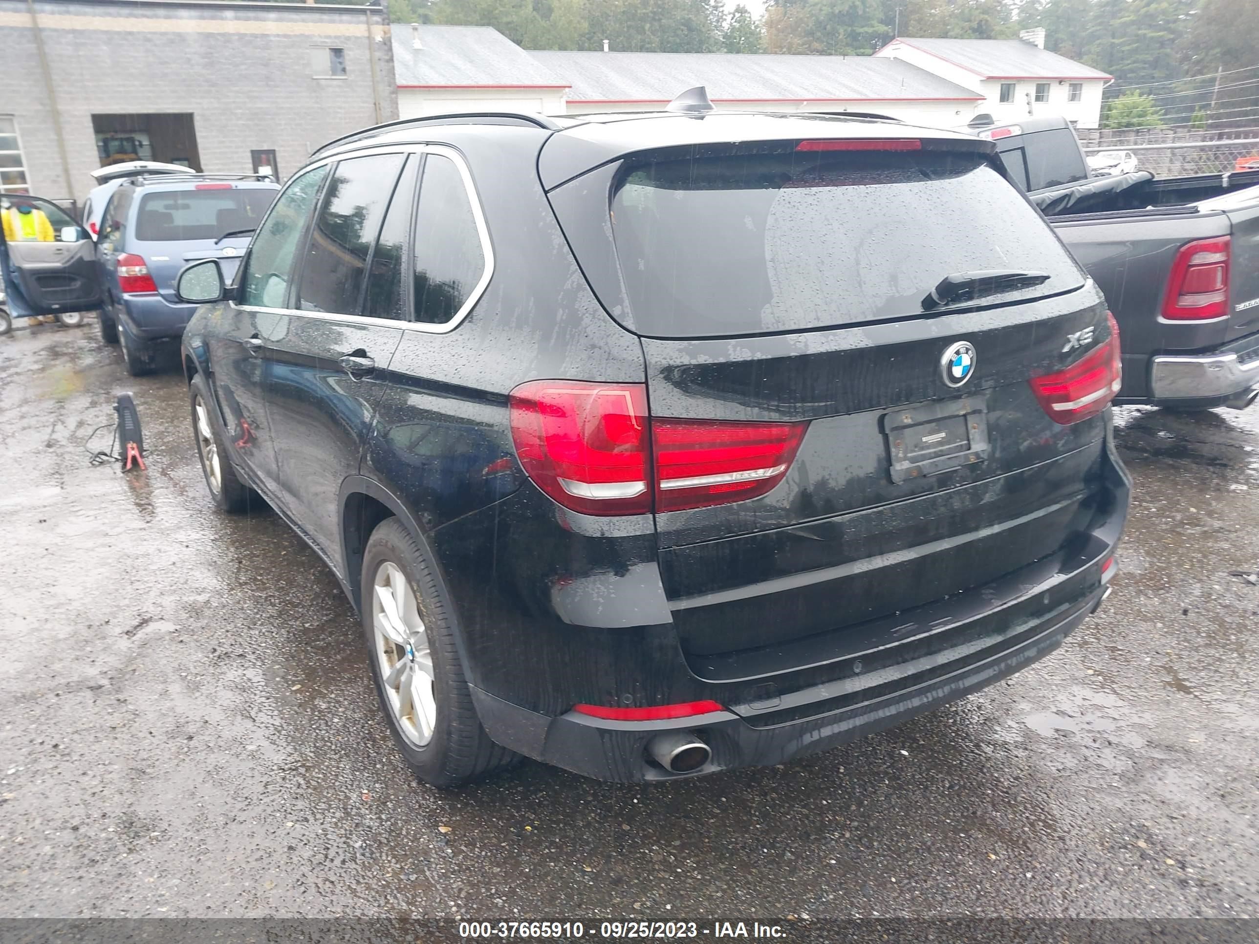 Photo 2 VIN: 5UXKR0C59E0H26566 - BMW X5 