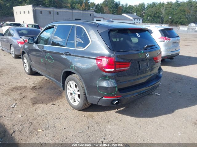 Photo 2 VIN: 5UXKR0C59F0P10897 - BMW X5 