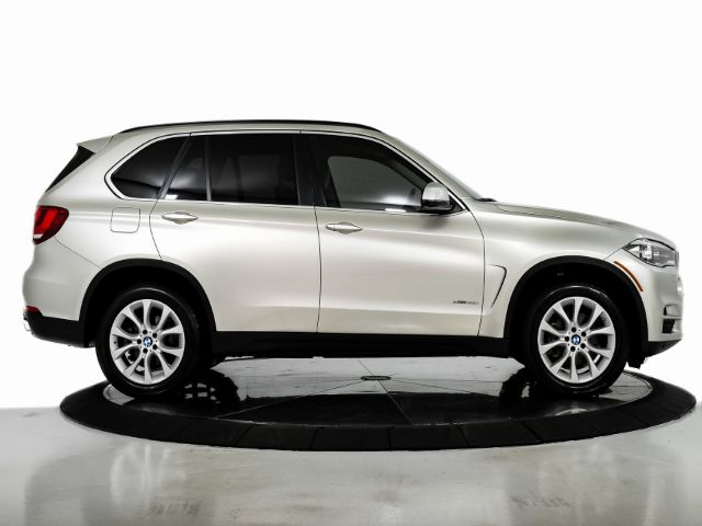 Photo 4 VIN: 5UXKR0C59G0U09161 - BMW X5 