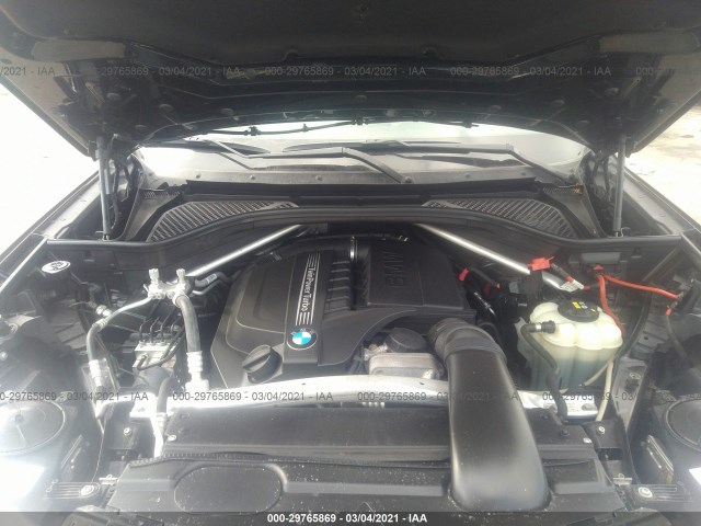 Photo 9 VIN: 5UXKR0C59H0U50102 - BMW X5 