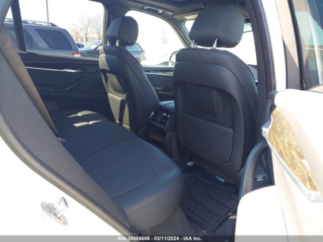 Photo 7 VIN: 5UXKR0C59J0X85883 - BMW X5 