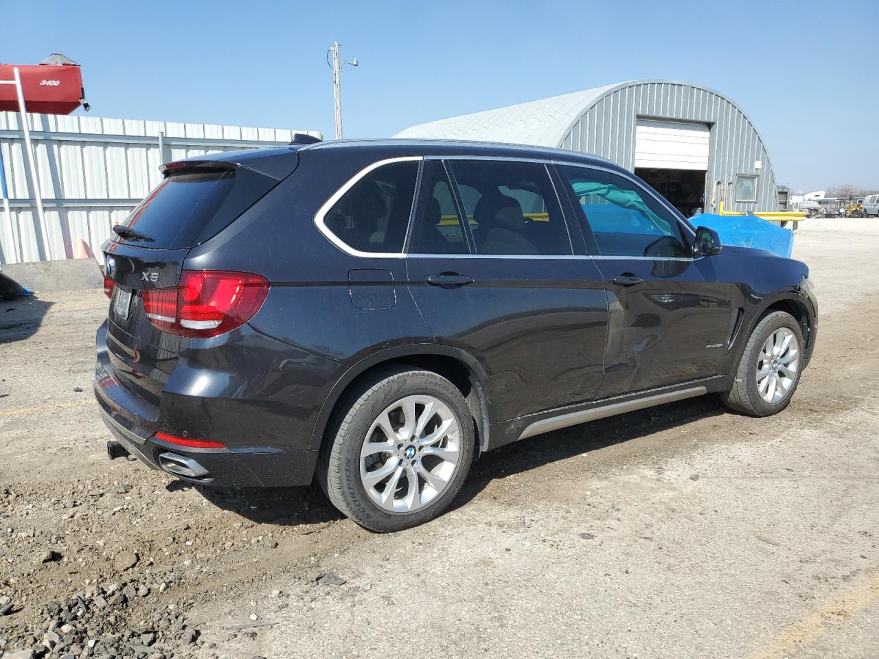 Photo 2 VIN: 5UXKR0C59J0Y02990 - BMW X5 