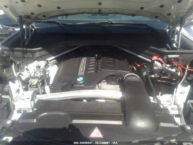 Photo 9 VIN: 5UXKR0C5XE0H17049 - BMW X5 