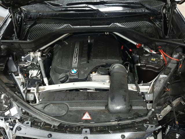 Photo 6 VIN: 5UXKR0C5XF0P15557 - BMW X5 