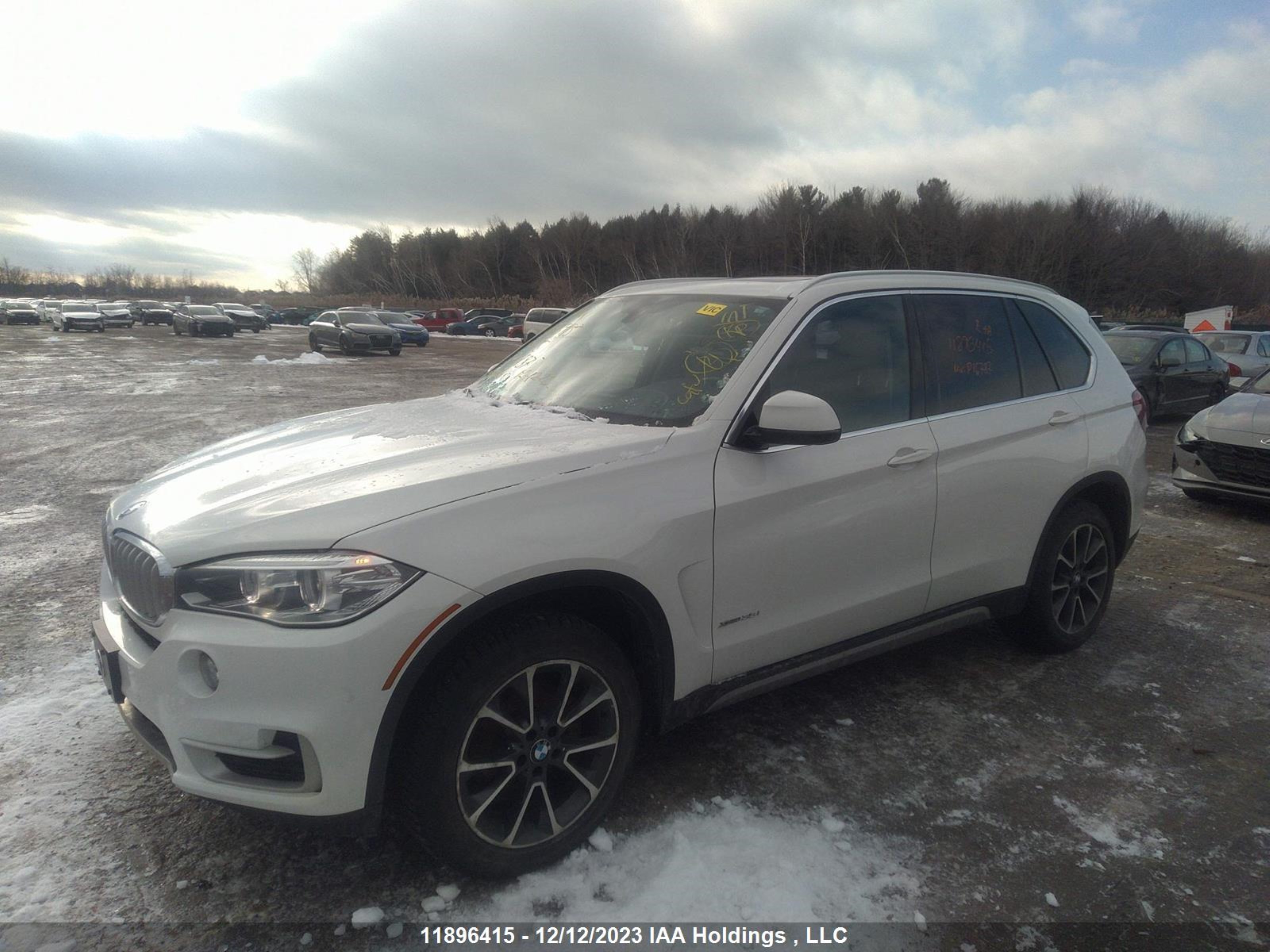 Photo 1 VIN: 5UXKR0C5XF0P16787 - BMW X5 