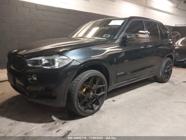 Photo 1 VIN: 5UXKR0C5XH0V68255 - BMW X5 