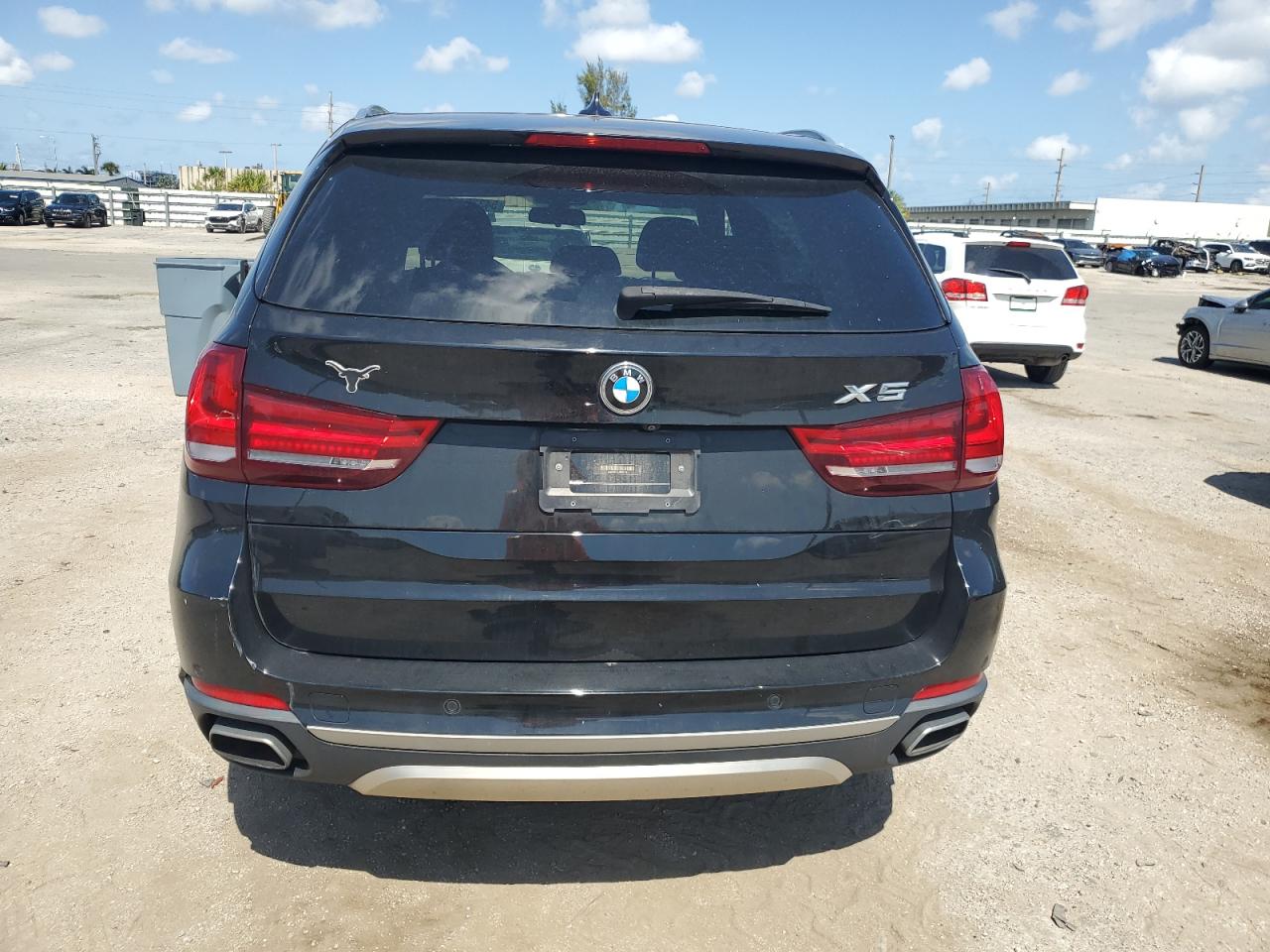 Photo 5 VIN: 5UXKR0C5XJ0X93149 - BMW X5 