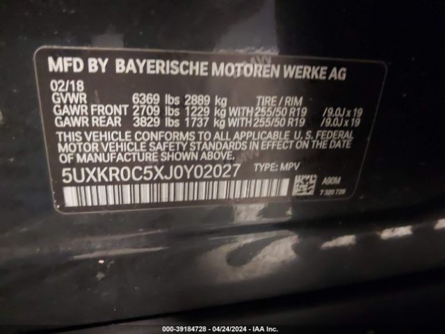 Photo 8 VIN: 5UXKR0C5XJ0Y02027 - BMW X5 