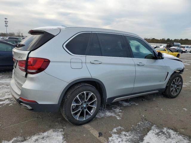 Photo 2 VIN: 5UXKR0C5XJ0Y02867 - BMW X5 XDRIVE3 