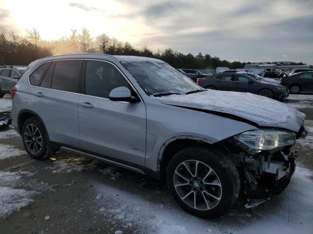 Photo 3 VIN: 5UXKR0C5XJ0Y02867 - BMW X5 XDRIVE3 