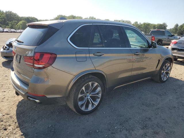 Photo 2 VIN: 5UXKR0C5XJ0Y04862 - BMW X5 XDRIVE3 