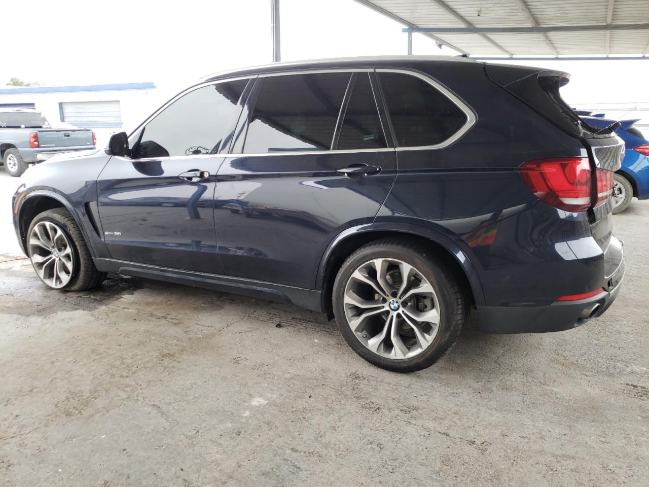 Photo 1 VIN: 5UXKR2C30H0U23770 - BMW X5 