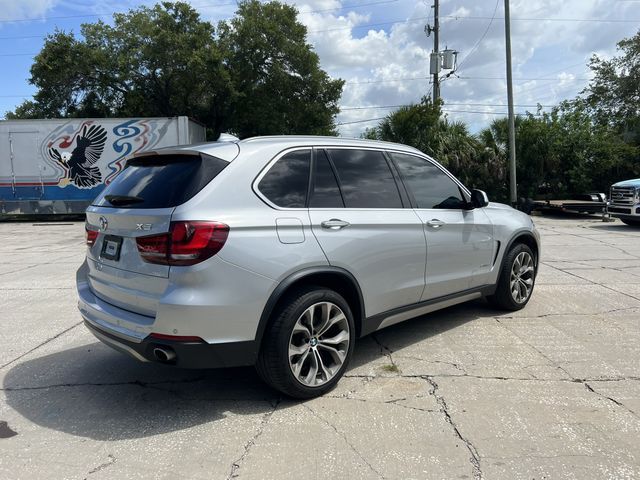 Photo 2 VIN: 5UXKR2C32H0X03738 - BMW X5 