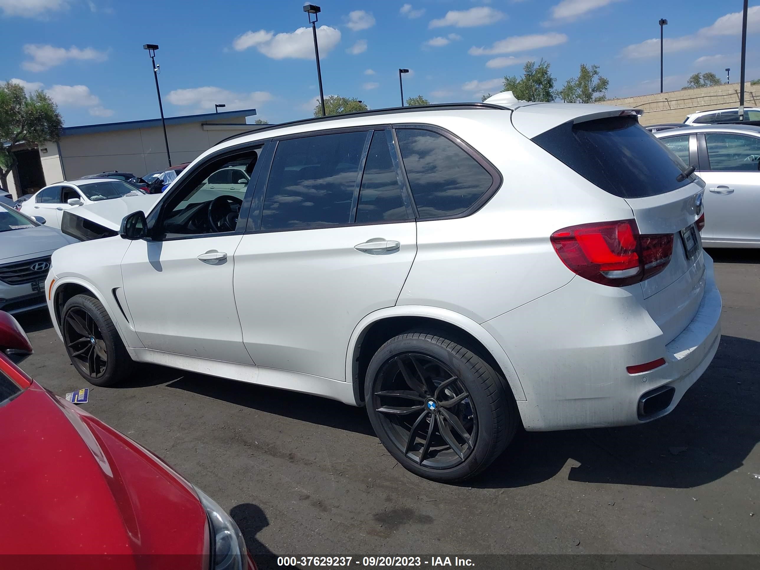 Photo 13 VIN: 5UXKR2C33H0X04025 - BMW X5 