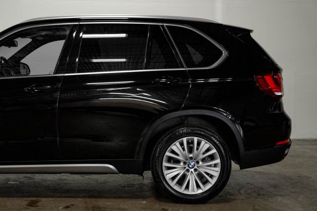 Photo 9 VIN: 5UXKR2C34H0X07273 - BMW X5 