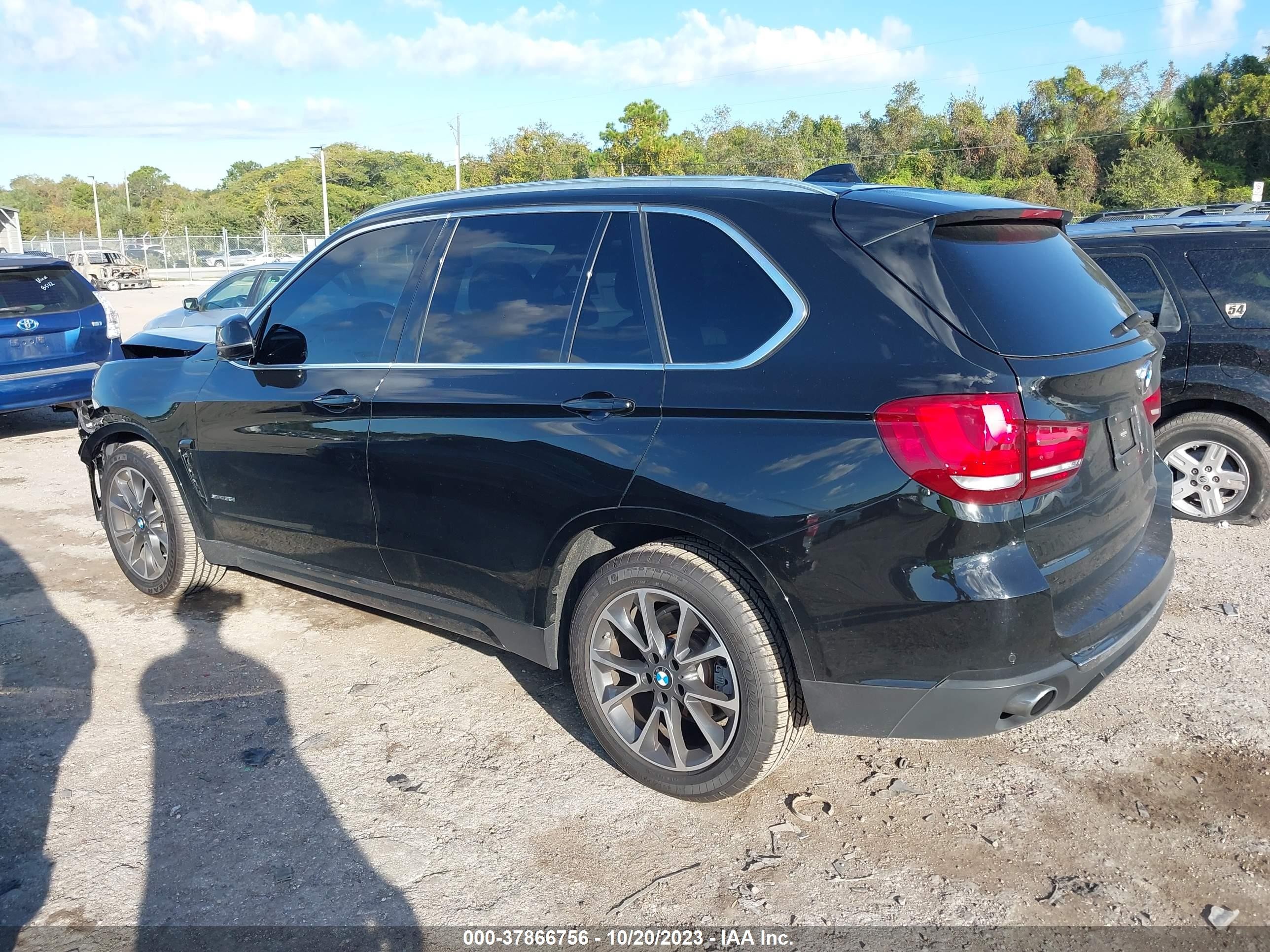 Photo 2 VIN: 5UXKR2C35H0W43616 - BMW X5 