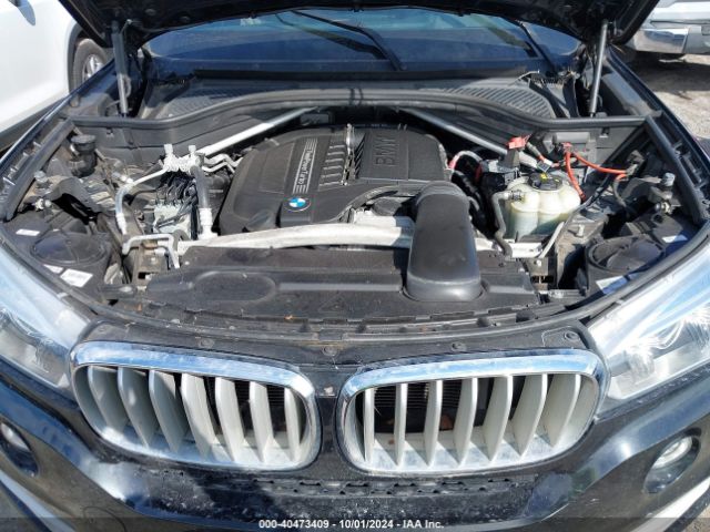 Photo 9 VIN: 5UXKR2C50J0X09786 - BMW X5 