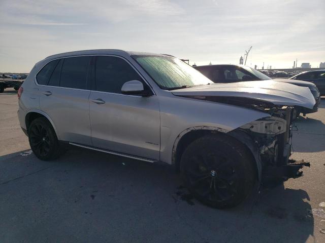 Photo 3 VIN: 5UXKR2C51J0X10042 - BMW X5 