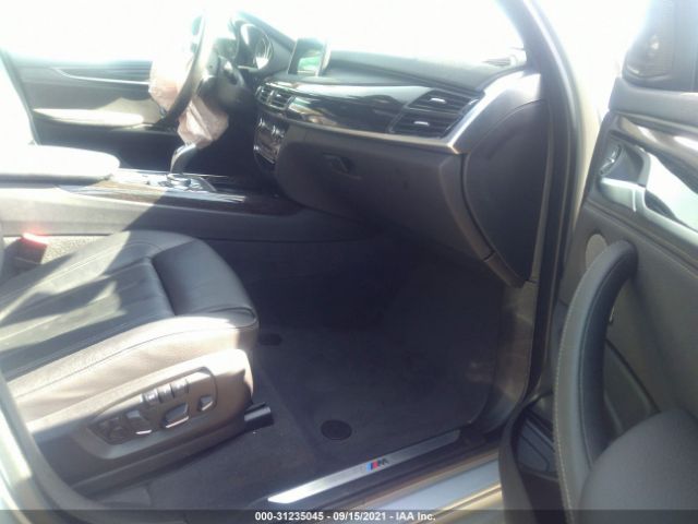 Photo 4 VIN: 5UXKR2C51J0Z18342 - BMW X5 