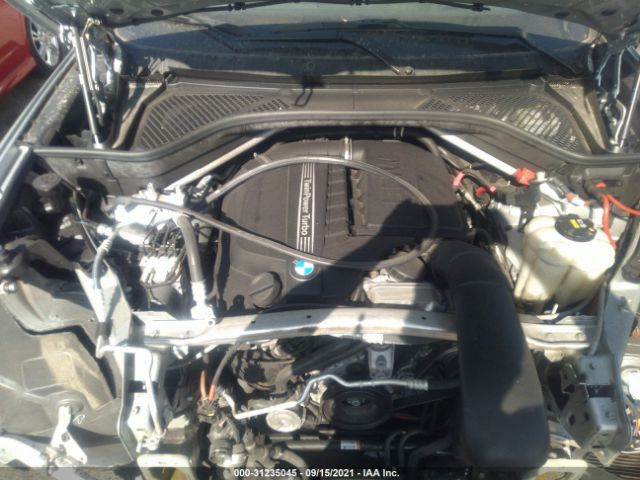 Photo 9 VIN: 5UXKR2C51J0Z18342 - BMW X5 