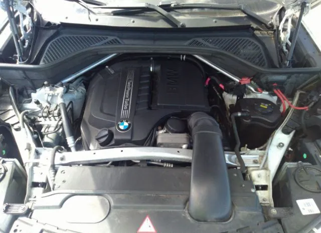 Photo 9 VIN: 5UXKR2C52E0H33113 - BMW X5 