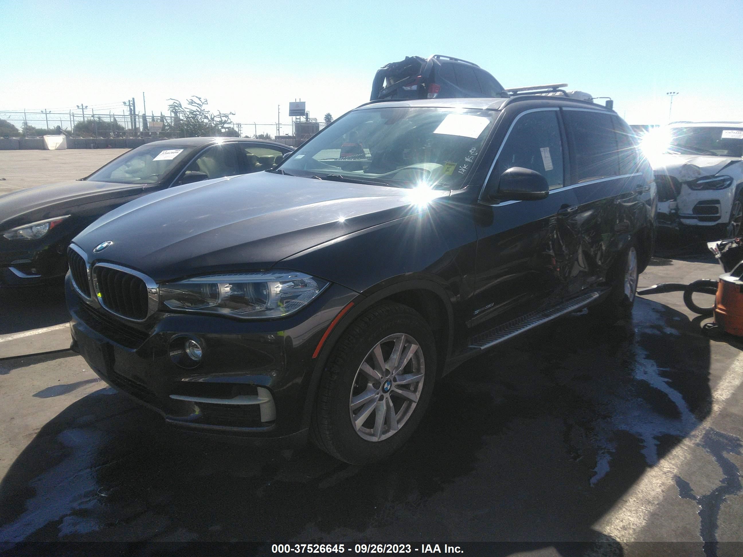 Photo 1 VIN: 5UXKR2C53E0H32973 - BMW X5 