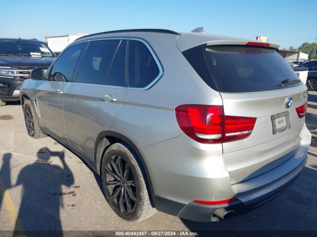 Photo 2 VIN: 5UXKR2C53F0H41240 - BMW X5 