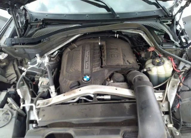 Photo 9 VIN: 5UXKR2C53J0X08440 - BMW X5 