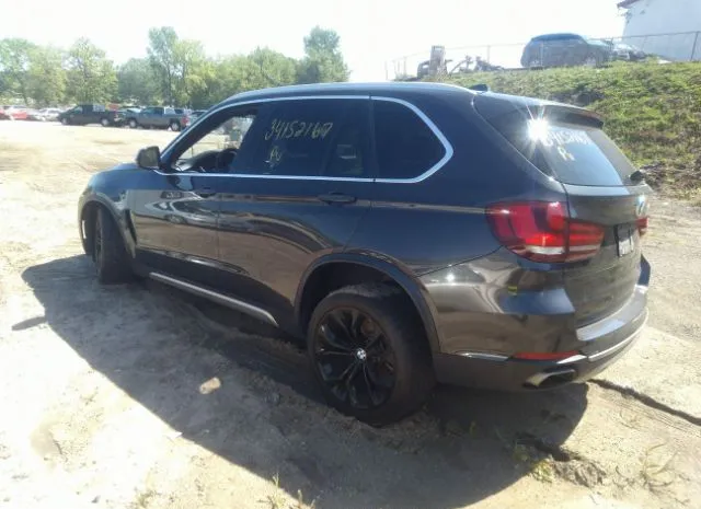 Photo 2 VIN: 5UXKR2C53J0X10771 - BMW X5 