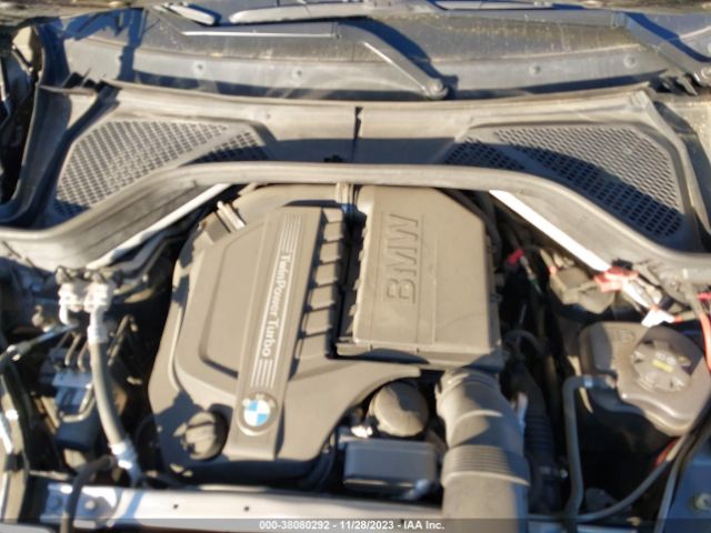 Photo 9 VIN: 5UXKR2C54F0H38542 - BMW X5 