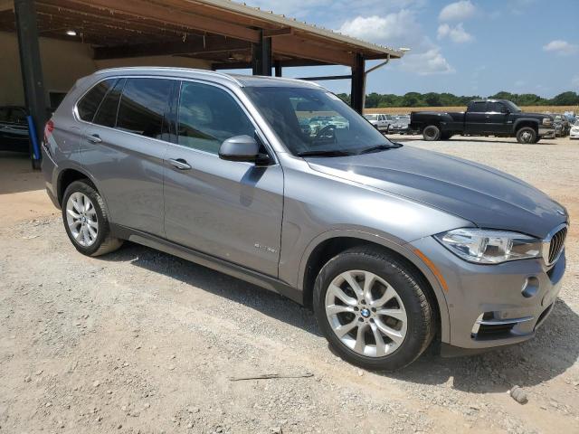 Photo 3 VIN: 5UXKR2C55J0Z17789 - BMW X5 