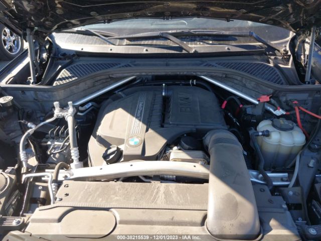 Photo 9 VIN: 5UXKR2C55J0Z21096 - BMW X5 