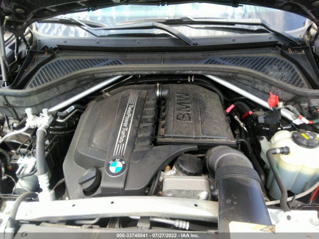 Photo 9 VIN: 5UXKR2C56J0Z22600 - BMW X5 